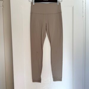 Athleta 7/8 High Waisted Activewear Leggings